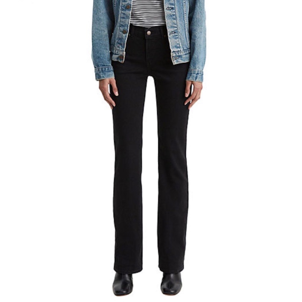 Levi’s 512 Perfectly Slimming Bootcut Jeans